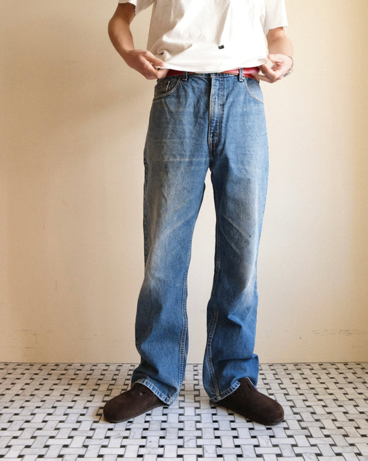 6. Levi's 517 Bootcut Denim Pants / W38 L32
