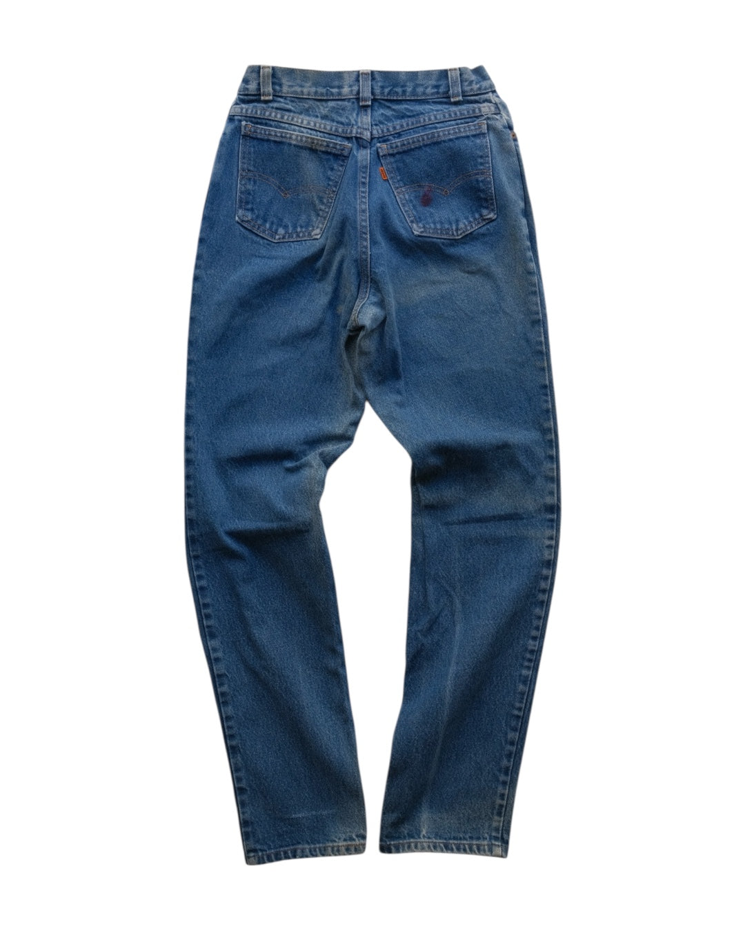 8. Levi's Misses Straight Denim