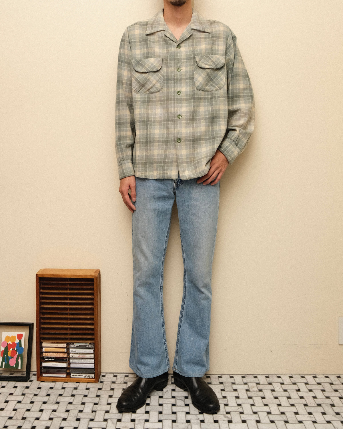 104. Levi's 646 Bell Bottom Denim Pants