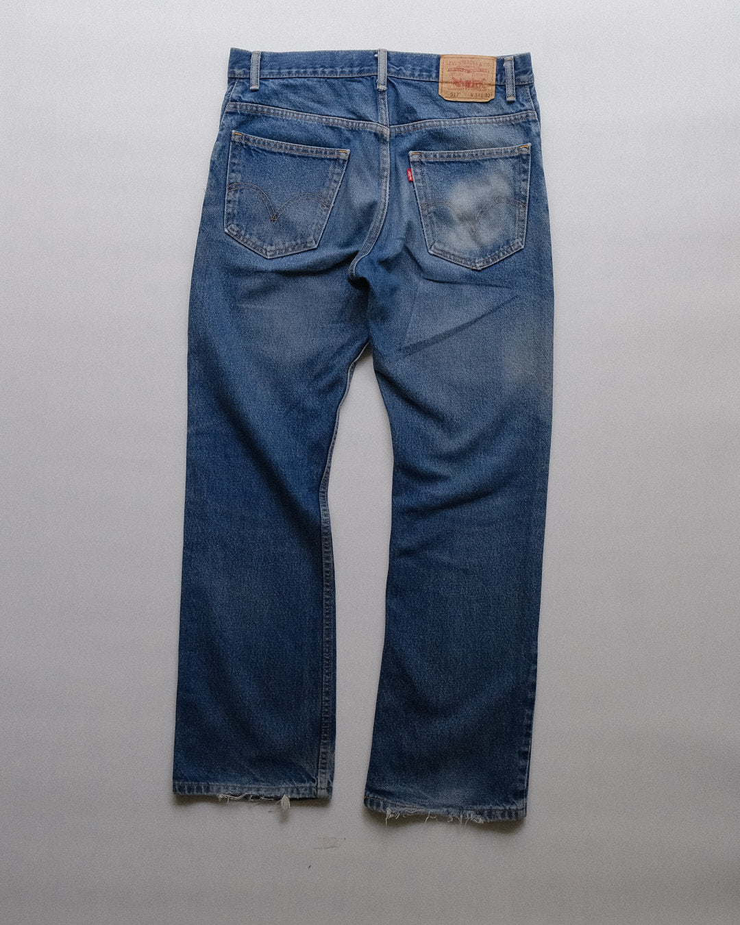 18. Levi's 517 Bootcut Denim Pants / W34 L32