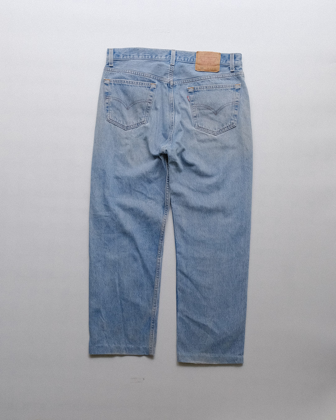 28. Levi's 501 Straight Denim Pants / W36 L30