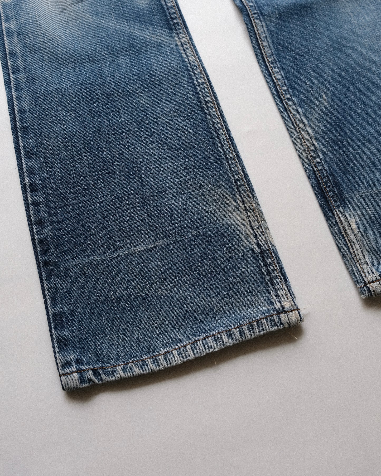 59. Levi's 517 Bootcut Denim Pants W28 / L34