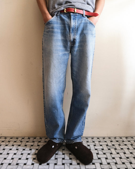72. Levi's 505 Tapered Straight Denim Pants / W33 L30
