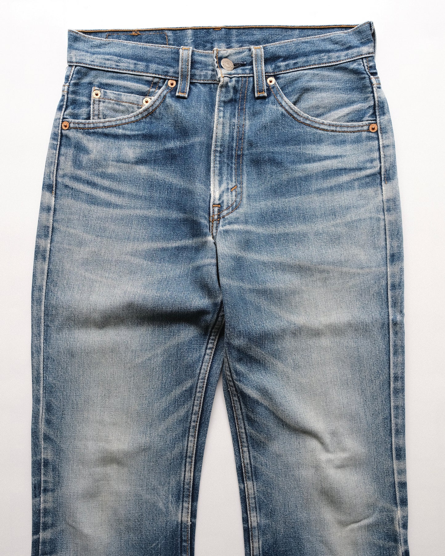 59. Levi's 517 Bootcut Denim Pants W28 / L34