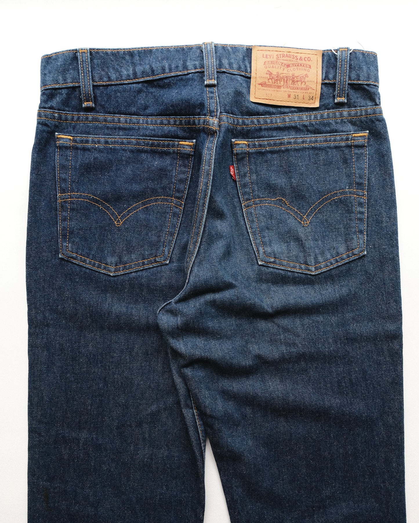 64. Levi's 517 Bootcut Denim Pants W31 / L34