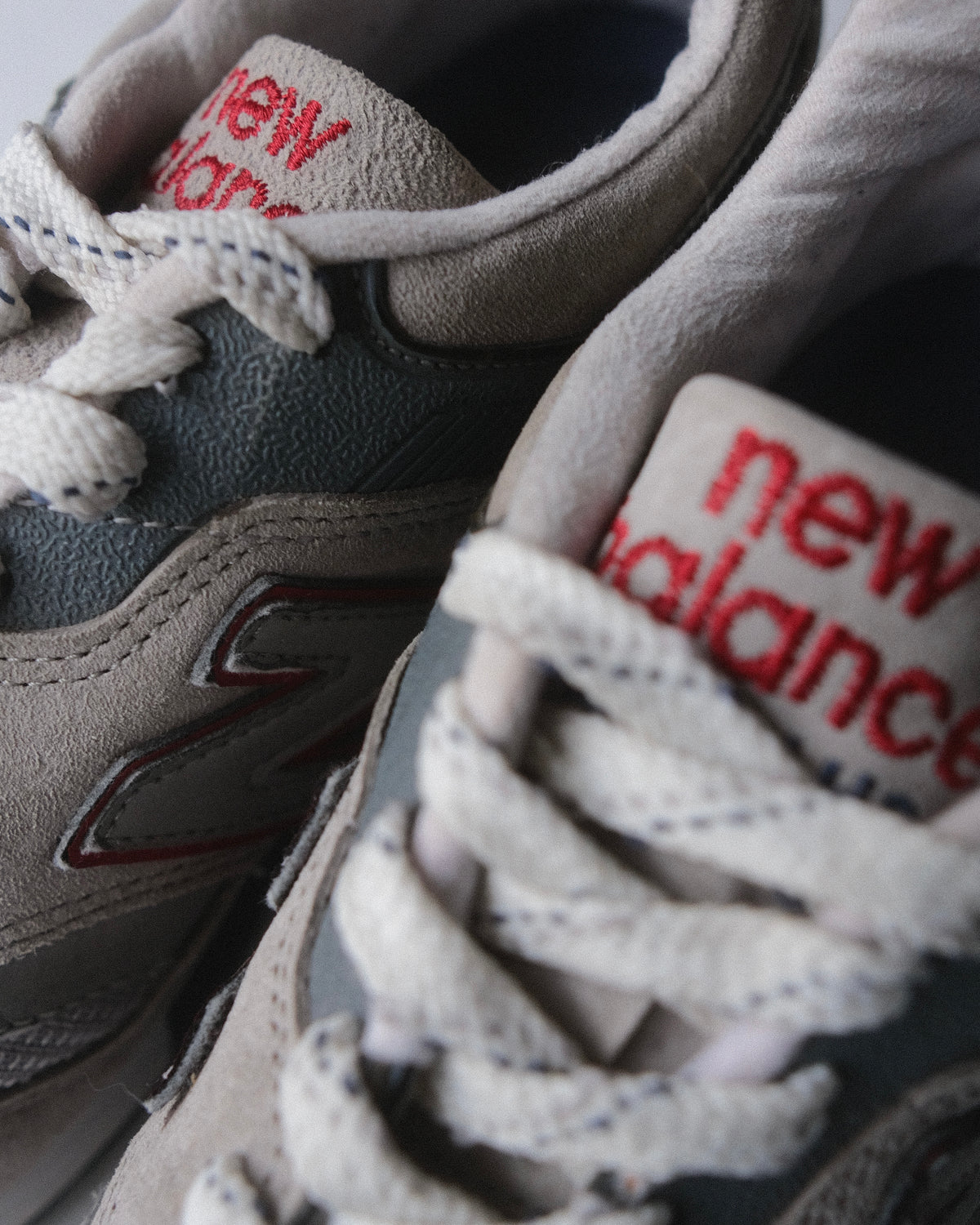 New Balance 997 US9