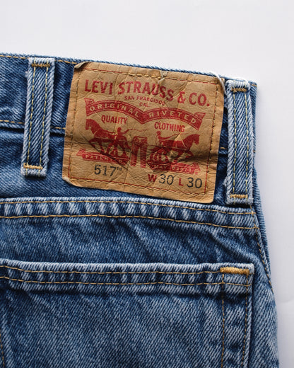 A12. Levi's 517 Bootcut Denim Pants W30 / L30
