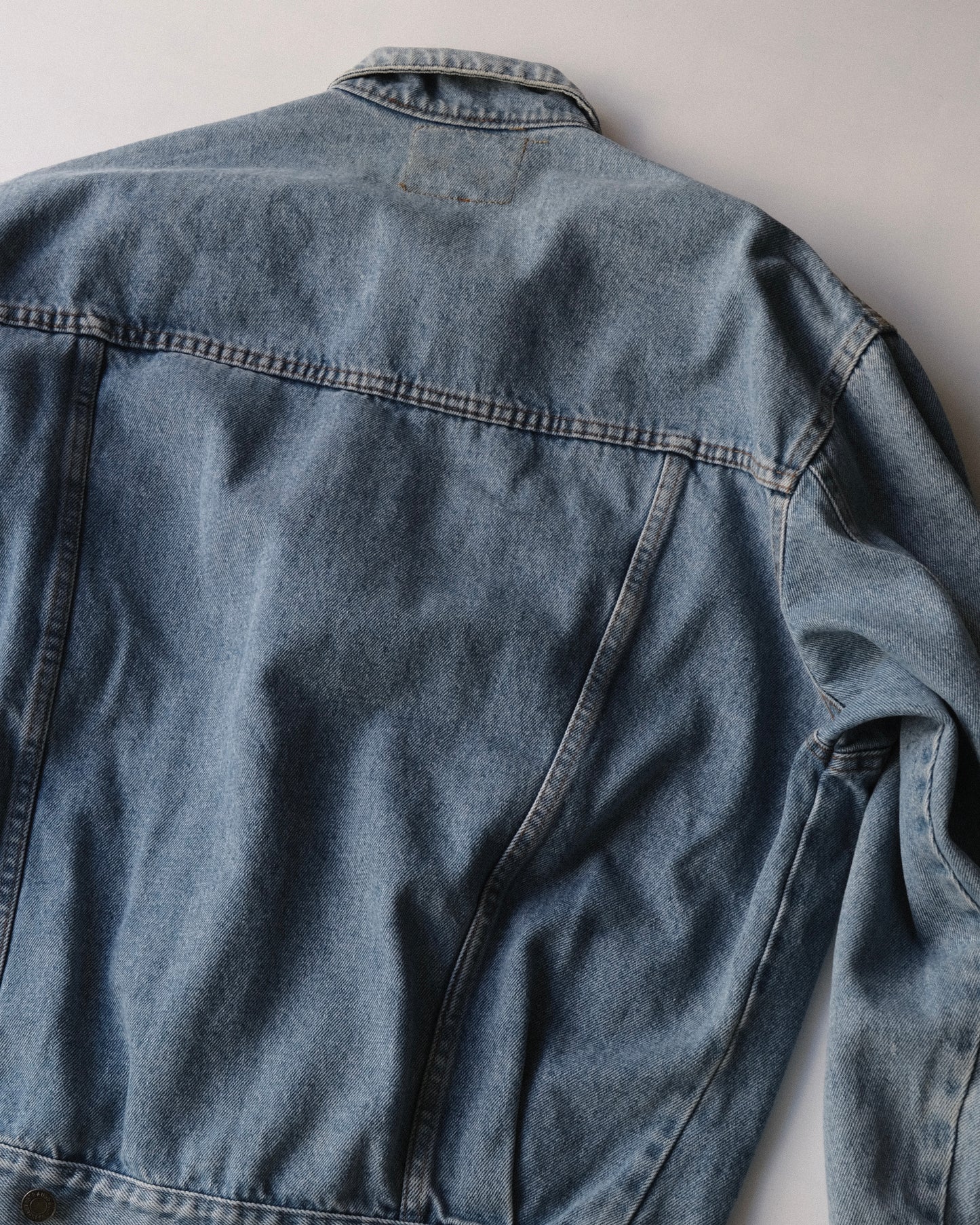 90s Levi's "Denim Jacket"