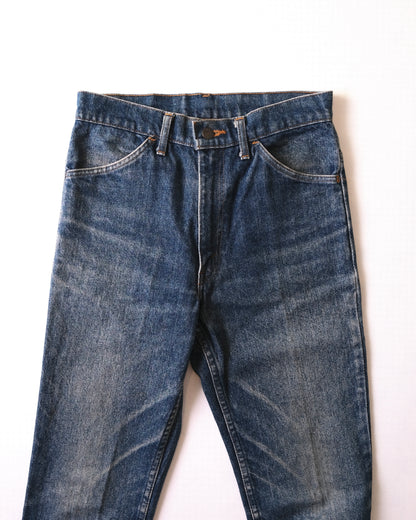 100. Levi's 646 Bell Bottom Denim Pants
