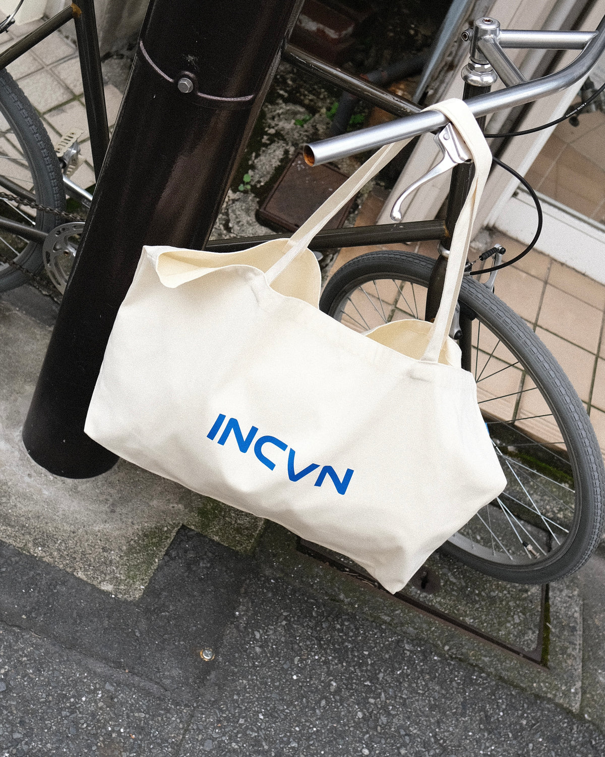 INCVN Tote Bag - Ivory