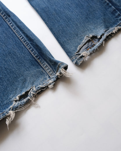 44. Levi's 646 Bell Bottom Denim Pants
