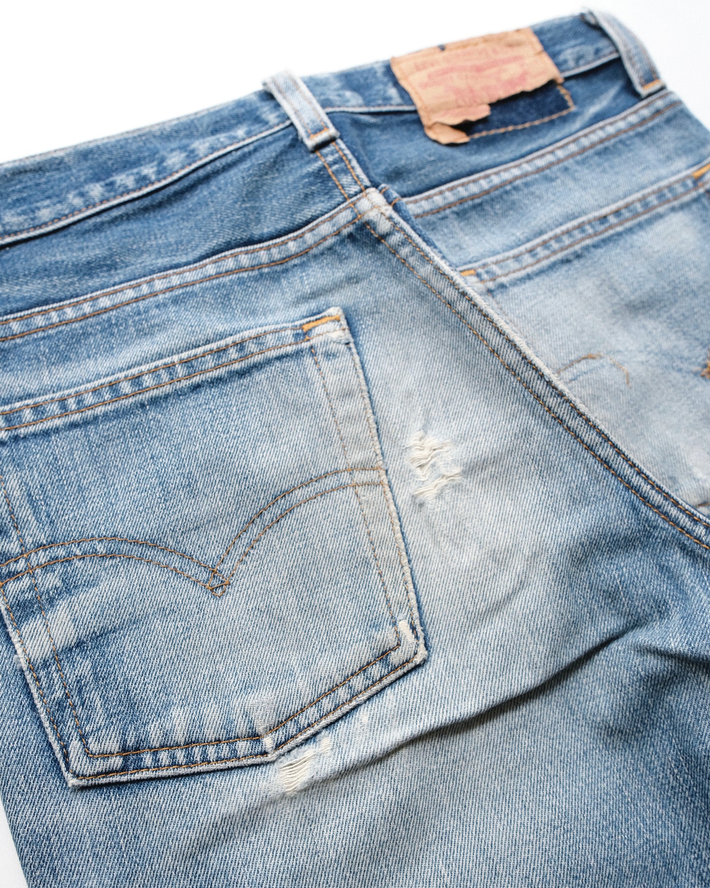 59. Levi's 517 Bootcut Denim Pants W28 / L34