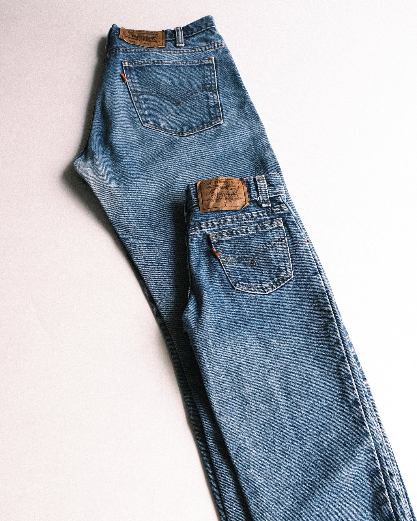 15. Levi's 505 Tapered Straight Denim Pants / W32 L30