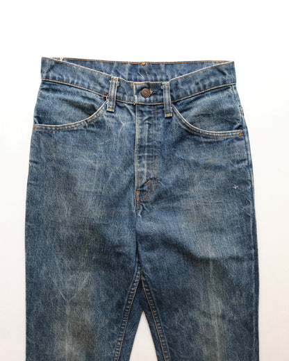 77. Levi's 646 Bell Bottom Denim Pants