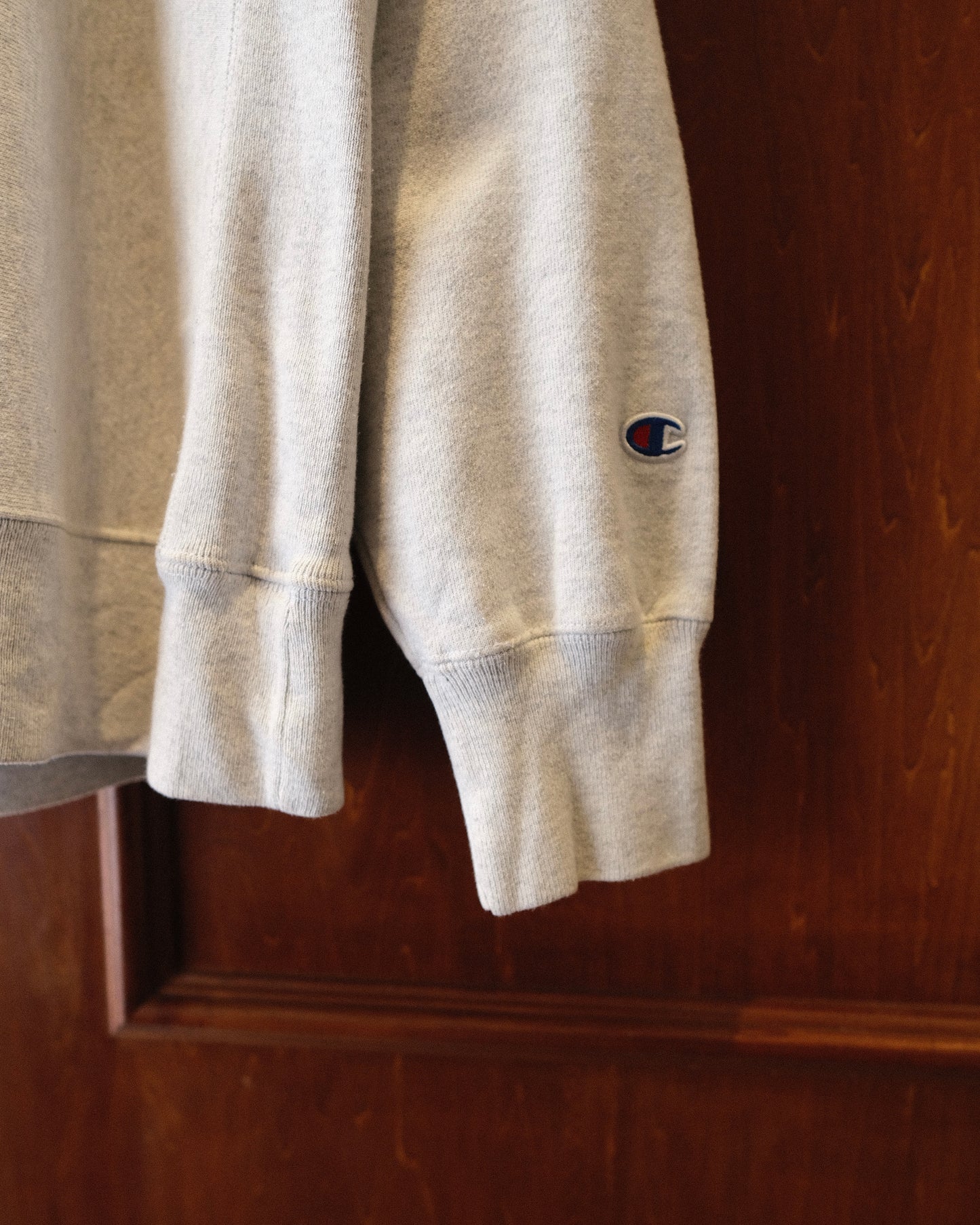 Champion - The Metropolitan Museum of Art Graphic Sweatshirt