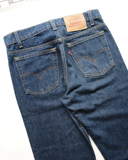 64. Levi's 517 Bootcut Denim Pants W31 / L34