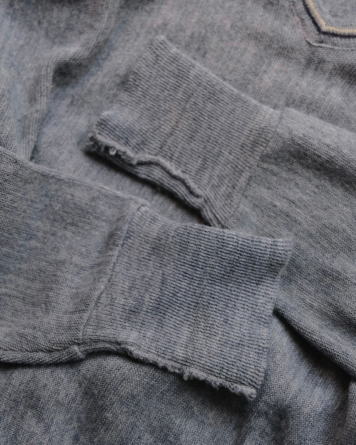 70s Pinnacle "Wool V-Neck Knit" Made in USA