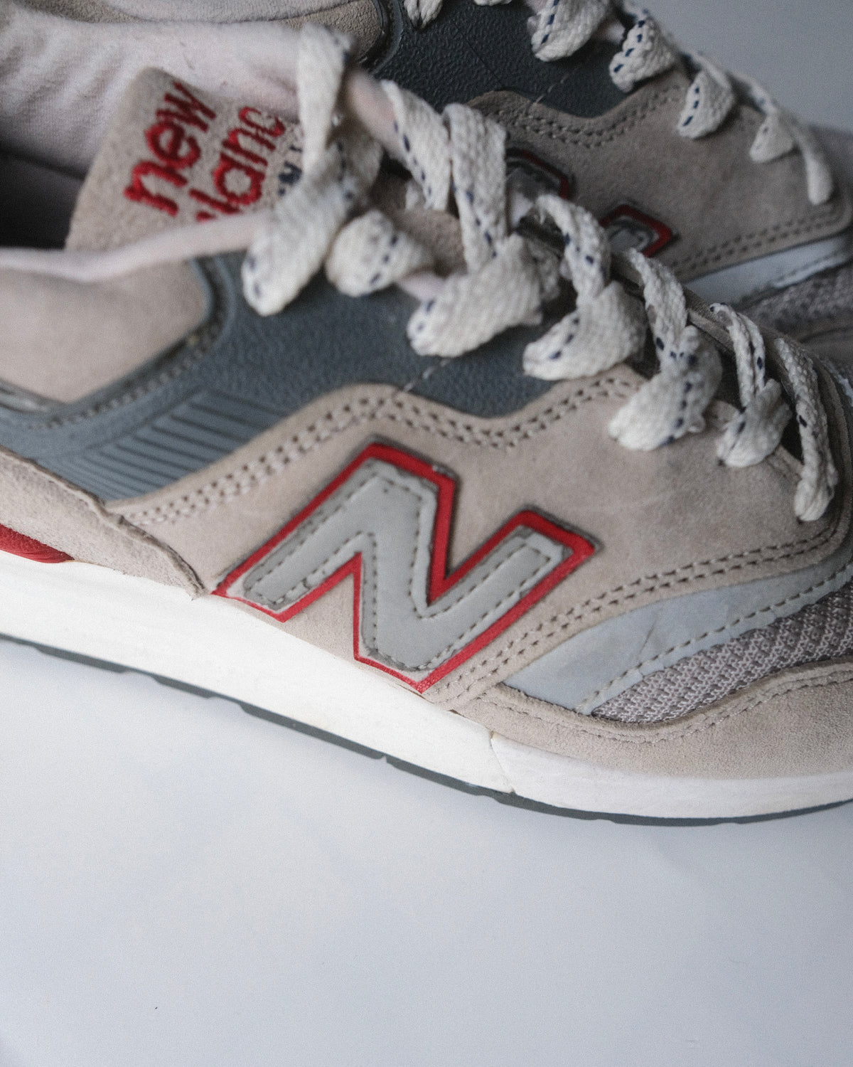 New Balance 997 US9