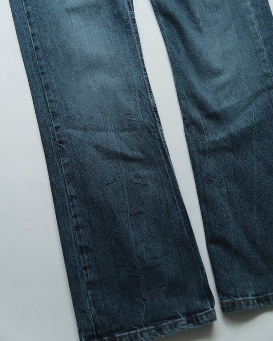 38. Levi's 527 Slim Fit Bootcut Denim Pants / W32 L32