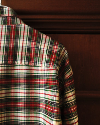 GAP - Plaid Button Down Shirt