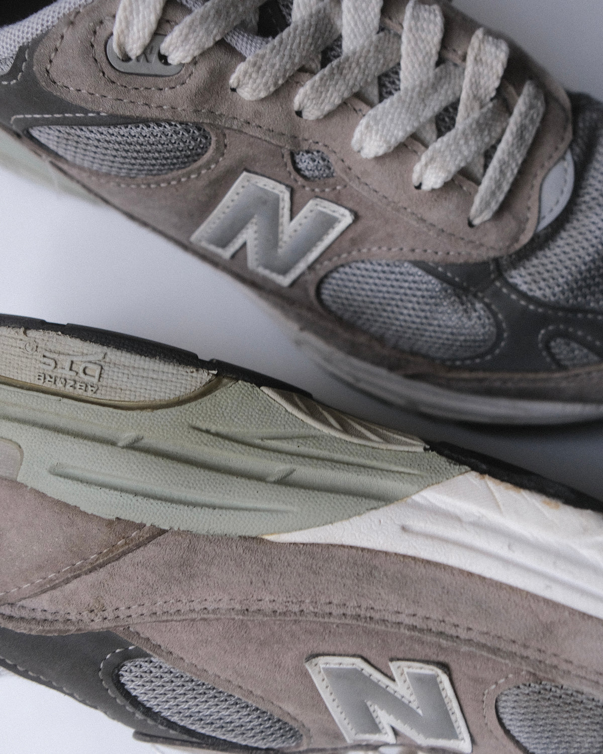 New Balance 993 US9.5