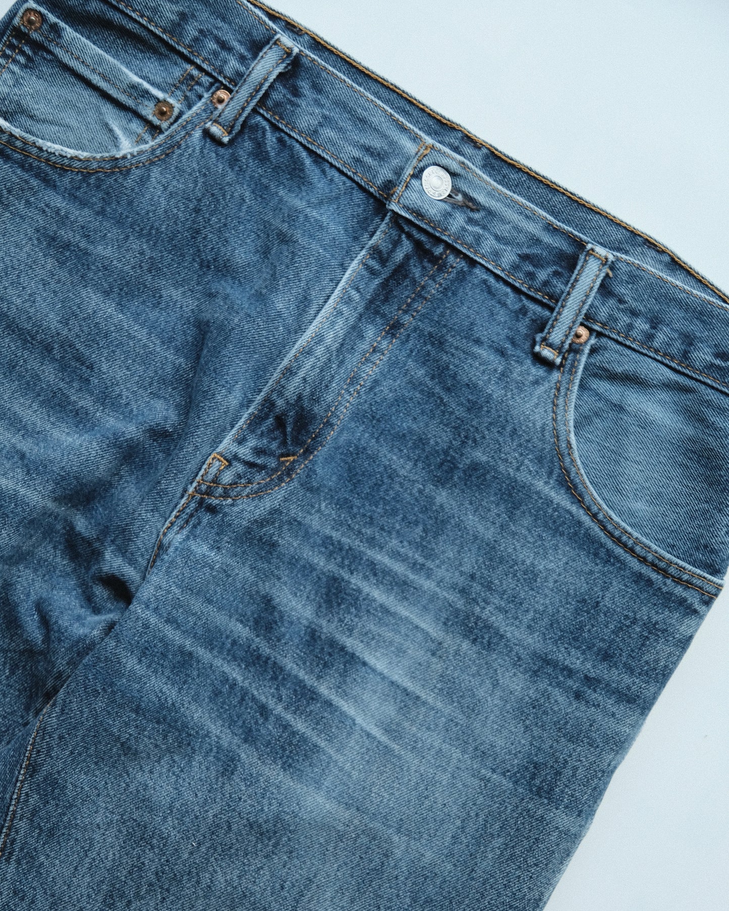 42. Levi's 517 Bootcut Denim Pants / W34 L32