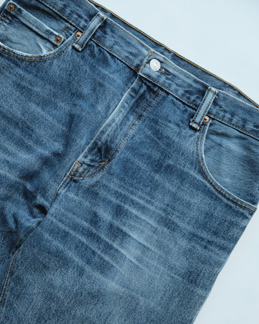 42. Levi's 517 Bootcut Denim Pants / W34 L32