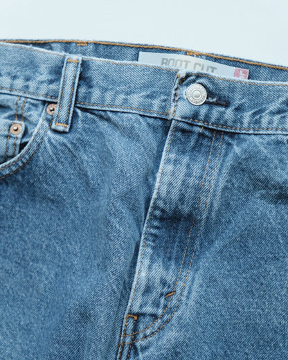 41. Levi's 517 Bootcut Denim Pants / W34 L32