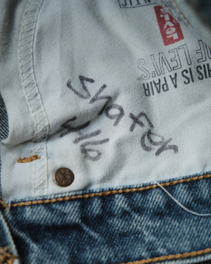 35. Levi's 517 Bootcut Denim Pants / W30 L32