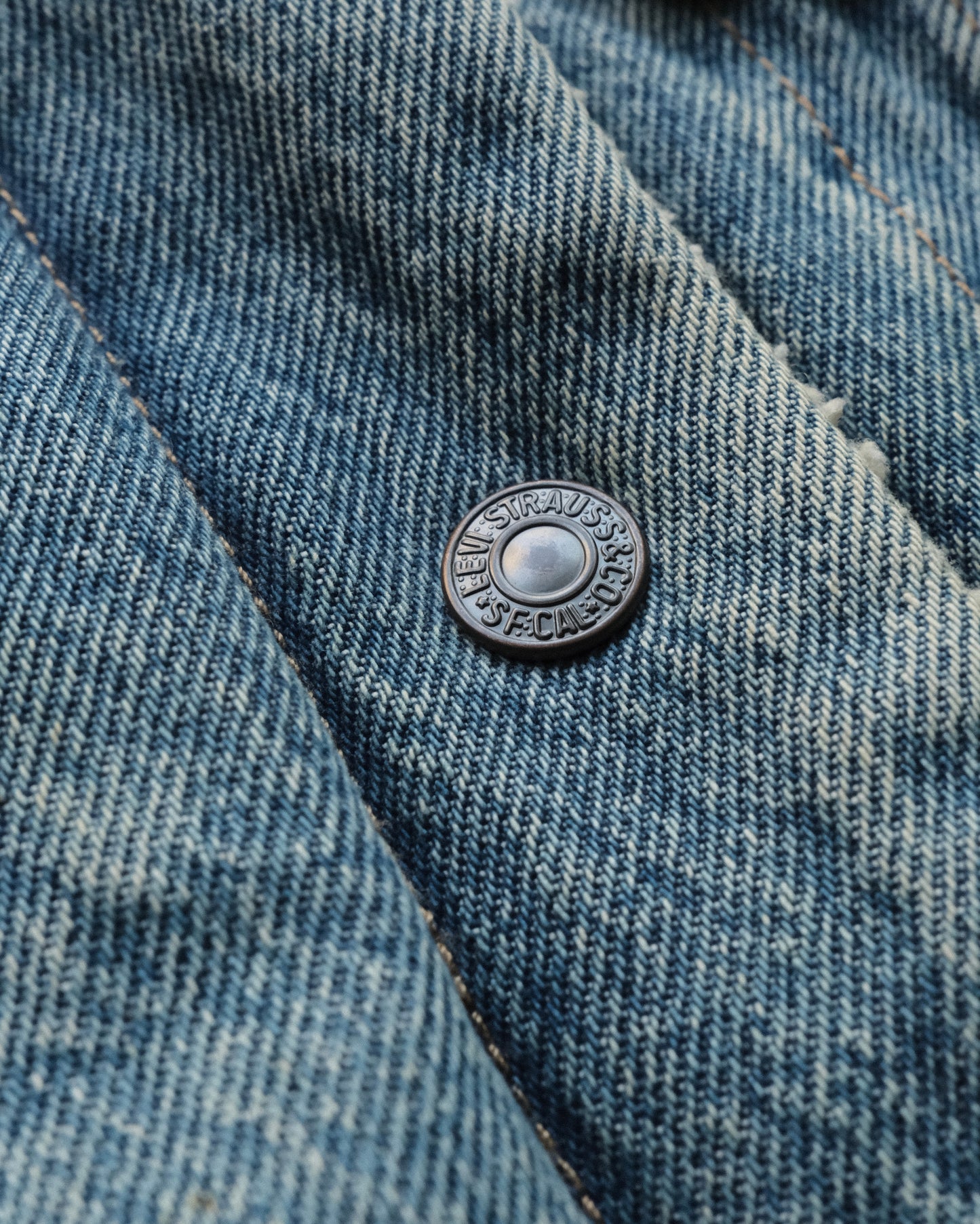 2000s Levi's "Sherpa Trucker Jacket"