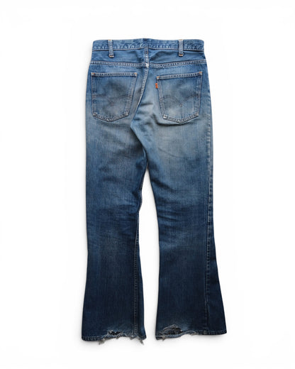 44. Levi's 646 Bell Bottom Denim Pants