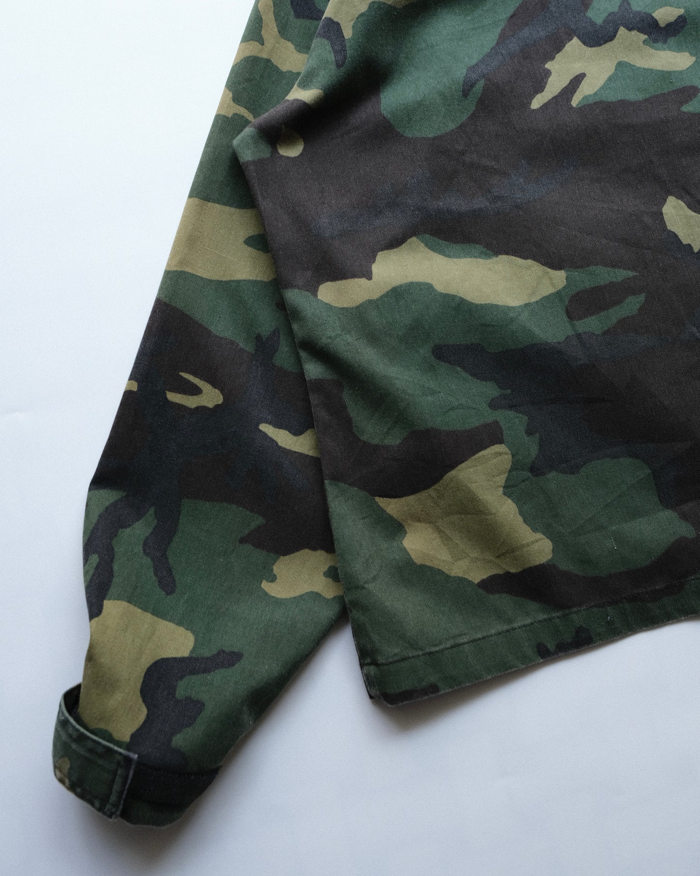 90s Bass Pro Shops Outdoors - Woodland Camo Field Jacket