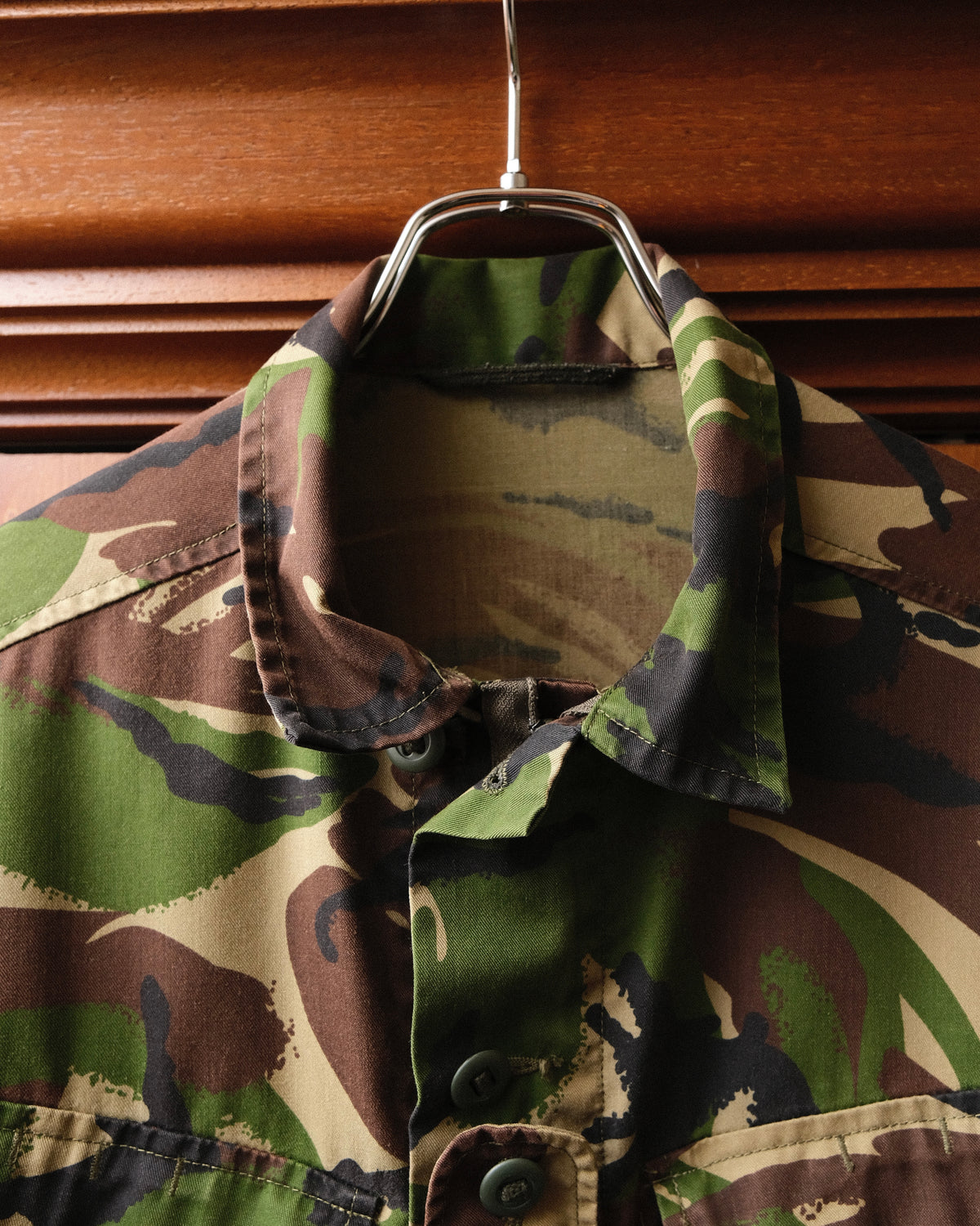 祐天寺・五本木・学芸大学の古着屋、セレクトショップ。[90s-00s British ArmyDPM Camouflage Combat Shirt]