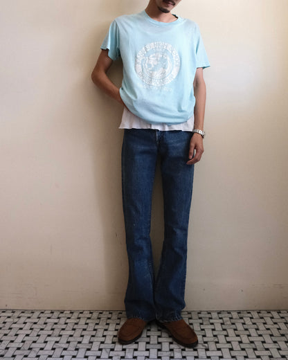 80. Levi's 646 Bell Bottom Denim Pants