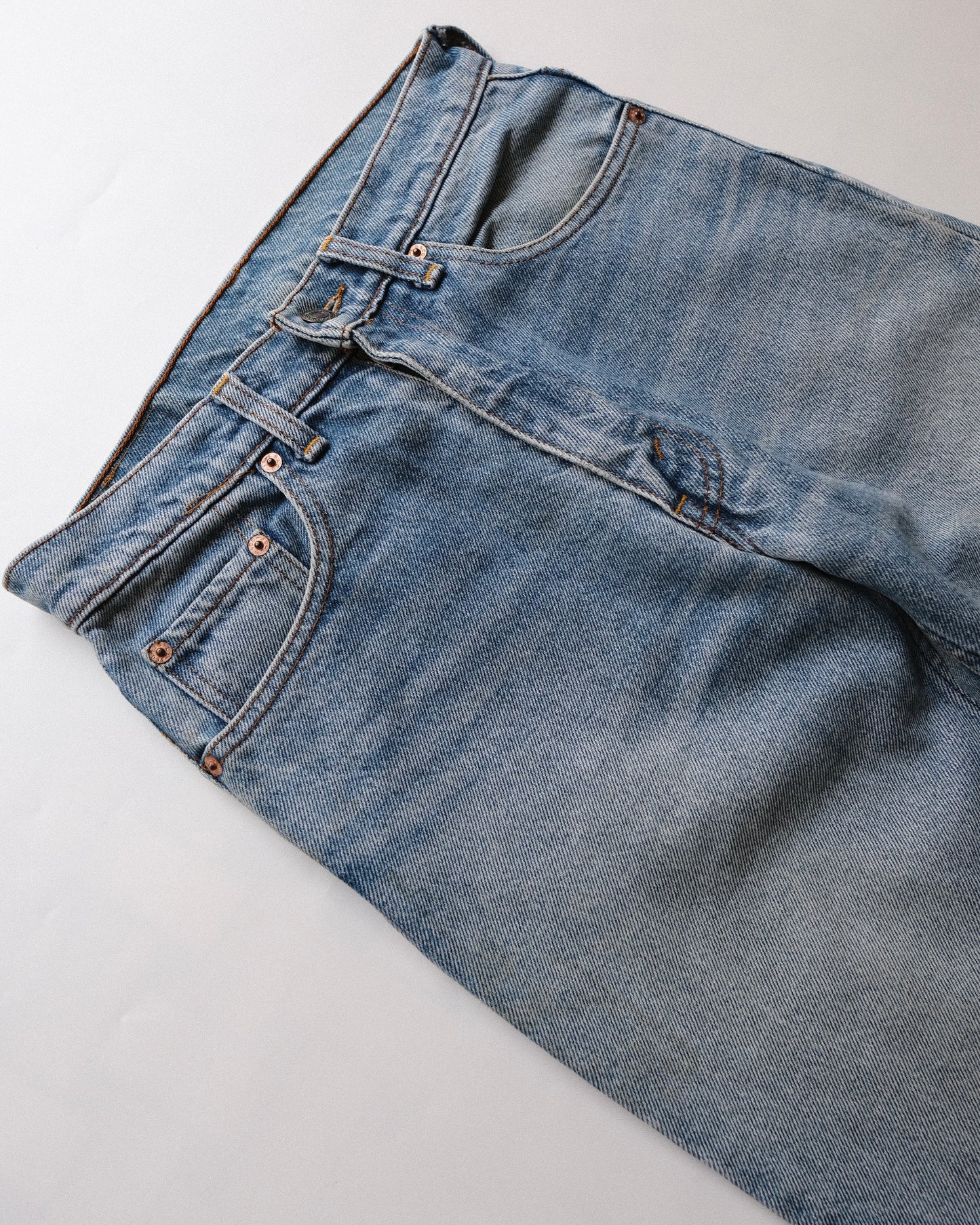 81. Levi's 515-0217 Srim Tapered Denim Pants