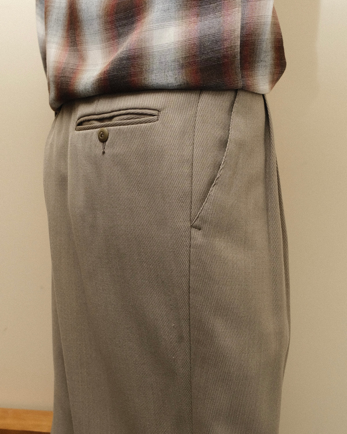 BACH RACH - 2 Tuck Classic Trouser