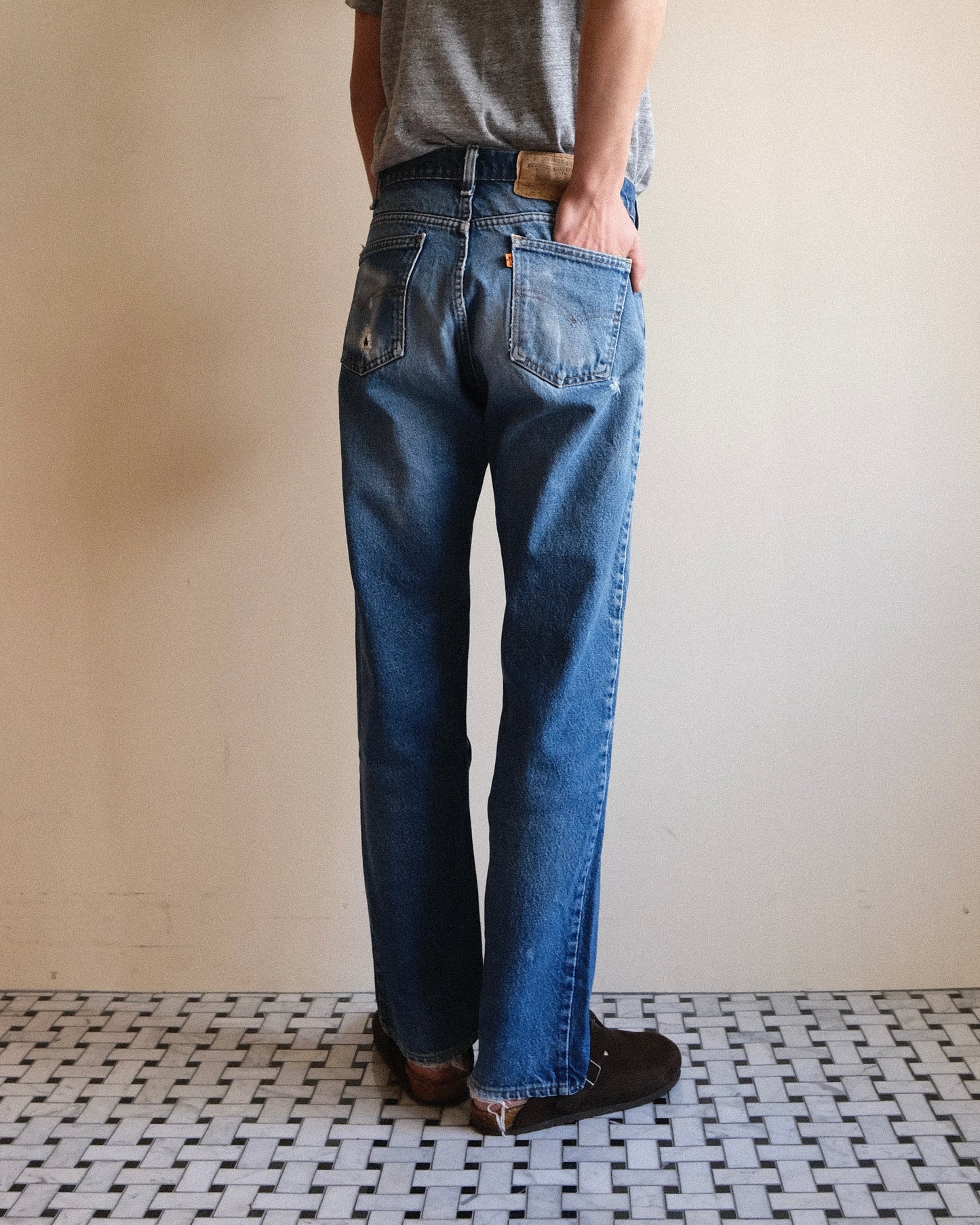 43. Levi's 505 Tapered Straight Denim Pants / W33 L31