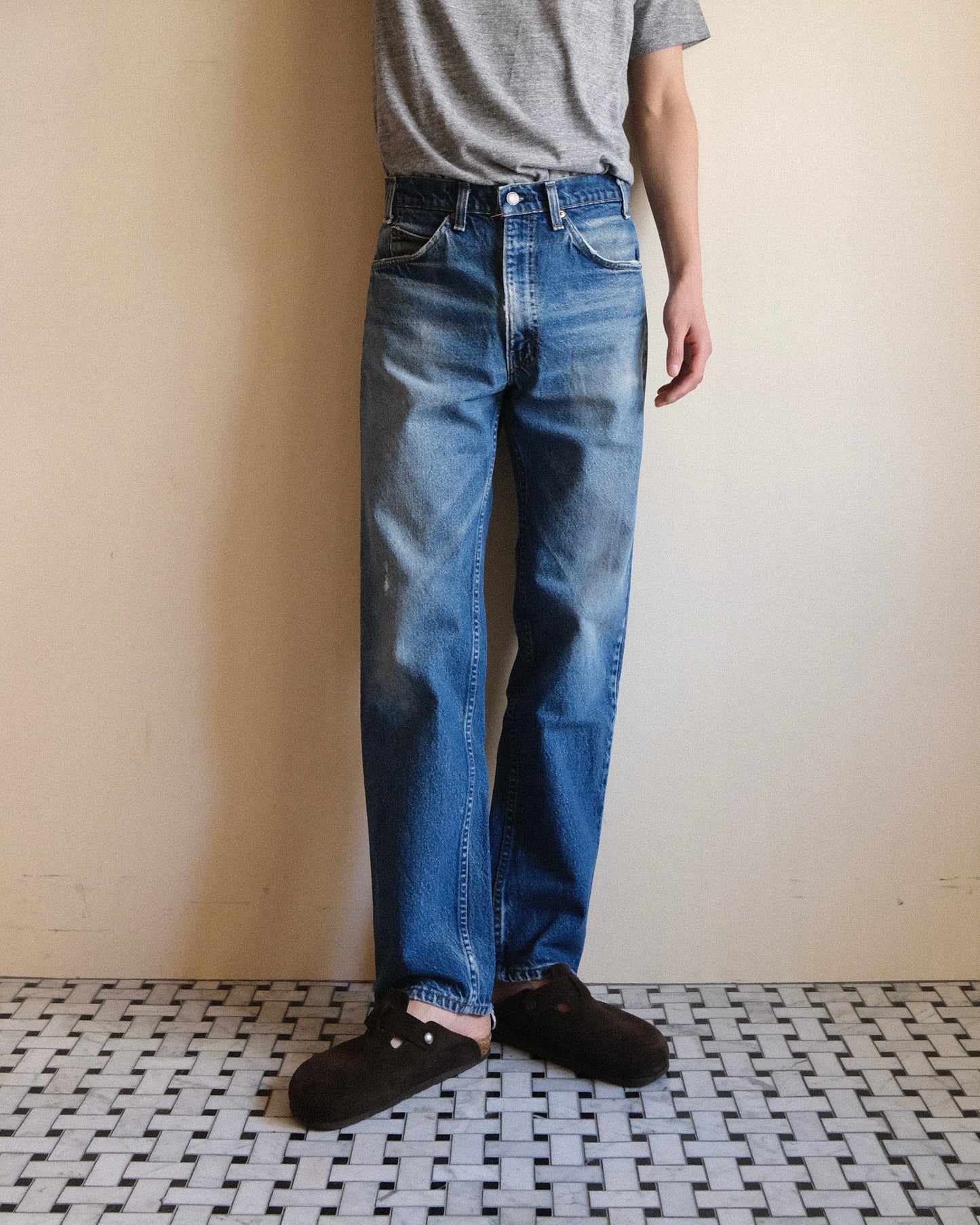 43. Levi's 505 Tapered Straight Denim Pants / W33 L31