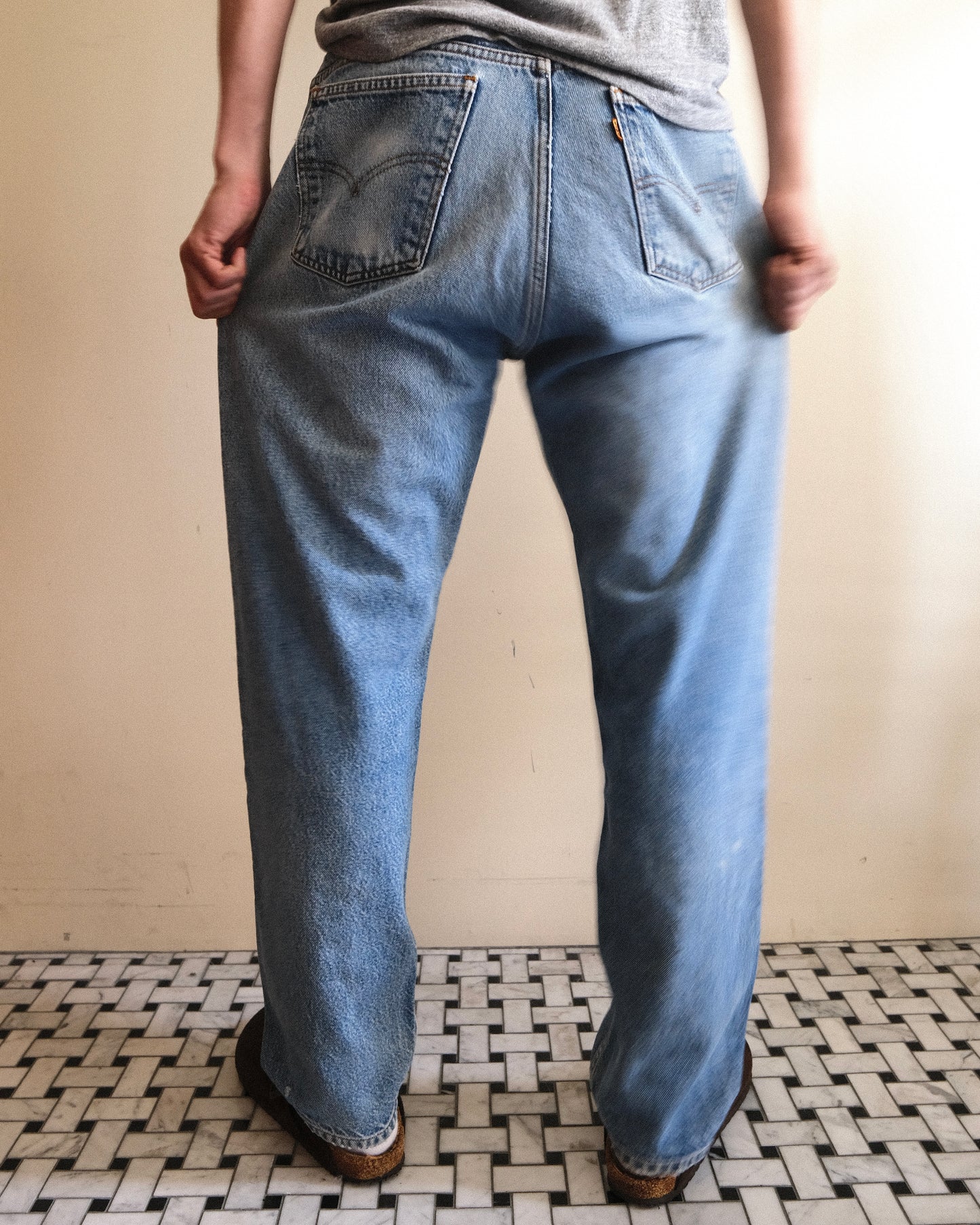 72. Levi's 505 Tapered Straight Denim Pants / W33 L30