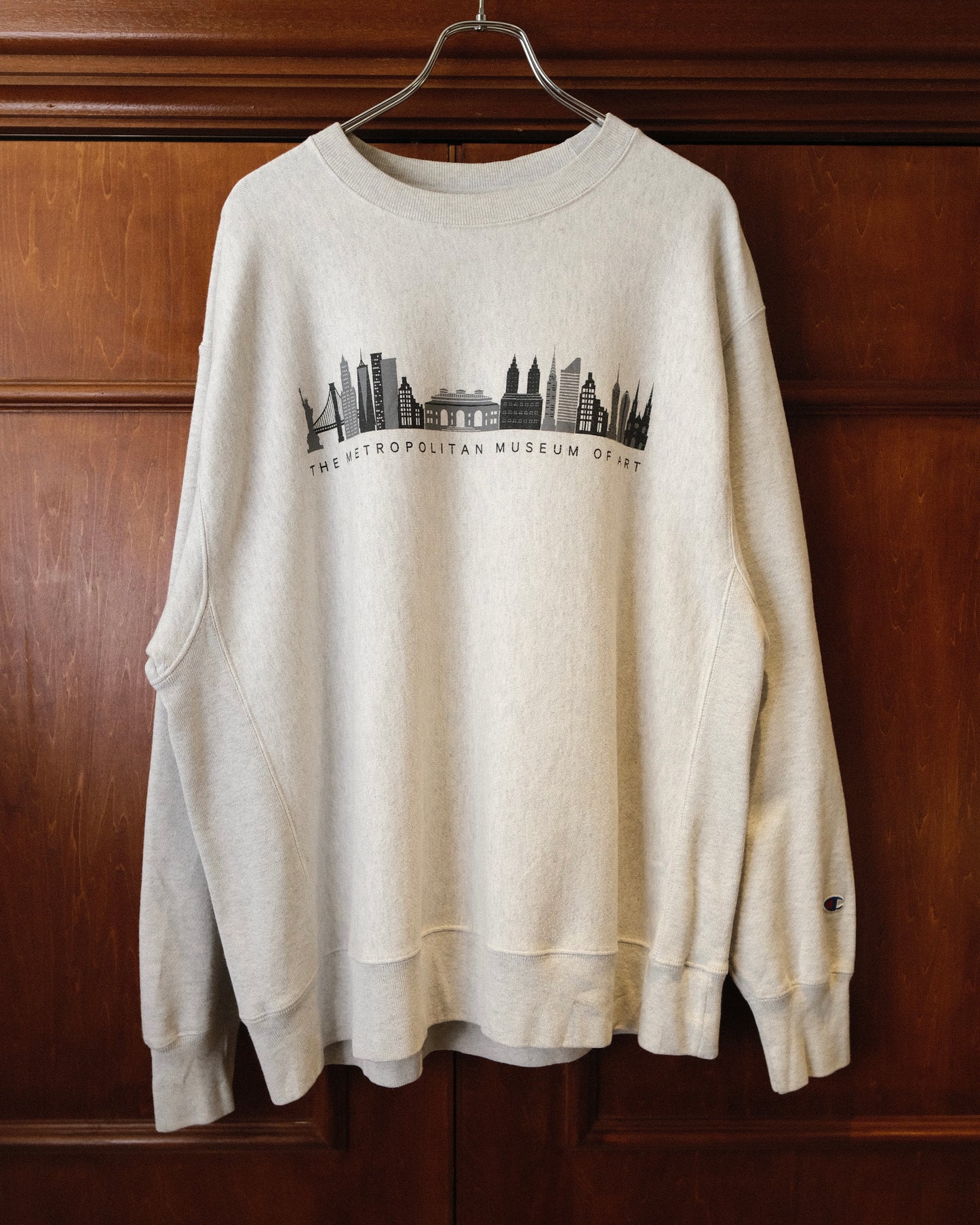 Champion - The Metropolitan Museum of Art Graphic Sweatshirt