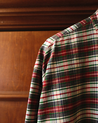 GAP - Plaid Button Down Shirt