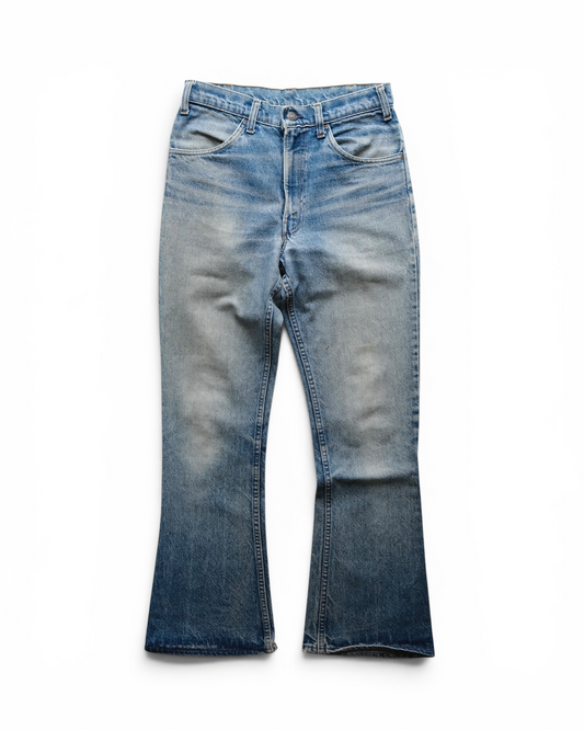 75. Levi's 646 Bell Bottom Denim Pants