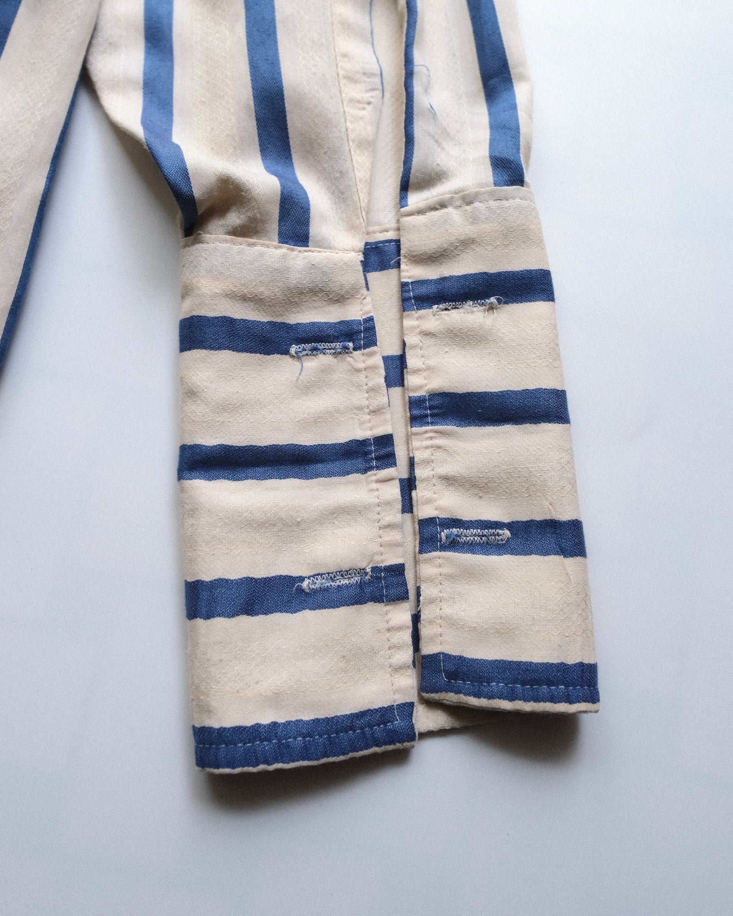VAN HEUSEN - Stripe Shirt