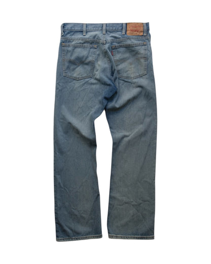 7. Levi's 517 Bootcut Denim Pants / W34 L30