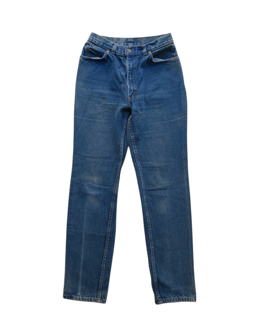 8. Levi's Misses Straight Denim
