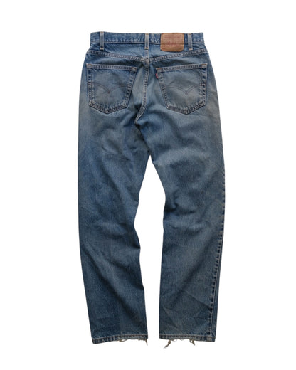 9. Levi's 505 Tapered Straight Denim Pants / W32 L32