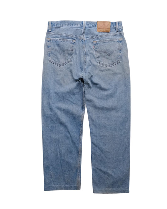 28. Levi's 501 Straight Denim Pants / W36 L30